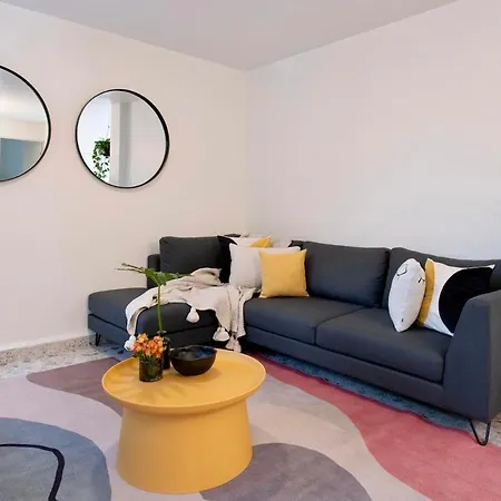Lovely And Unique Apartment With Private Terrace